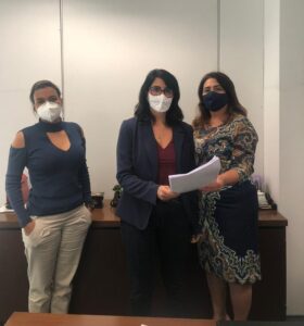 Entrega de ofício na Cidade Administrativa