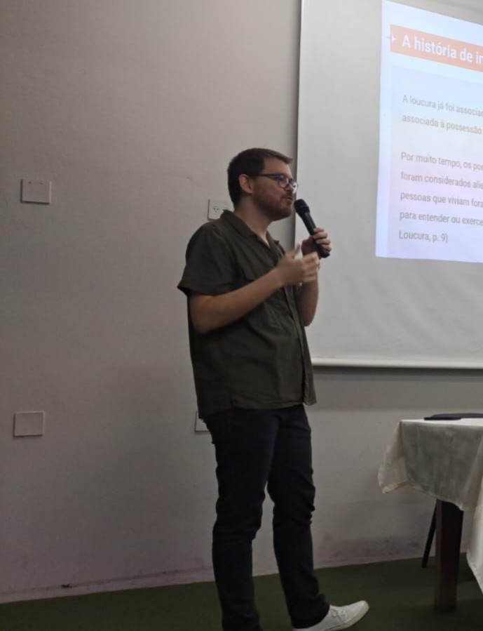 Conselheiro André Ferreira em palestra na FAPAM